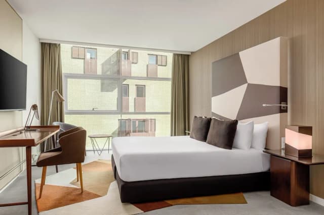 룸 메이트 아이타나, 암스테르담-슈피리어 더블룸, 퀸사이즈침대 1개-7