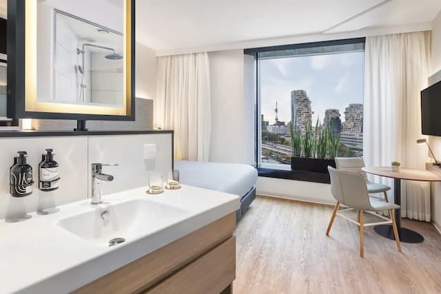 INNSiDE by Meliá Amsterdam-The Loft-6