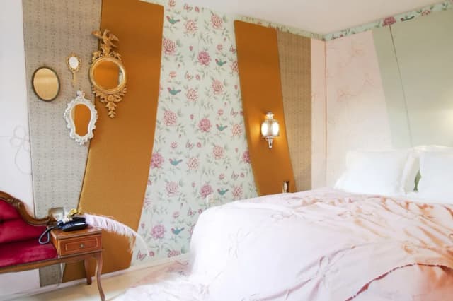 外匯酒店-豪華雙人房-3