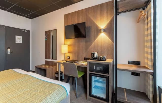 科涅利茲飯店-高級客房-3