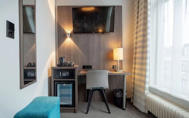 科涅利茲飯店-高級客房-4