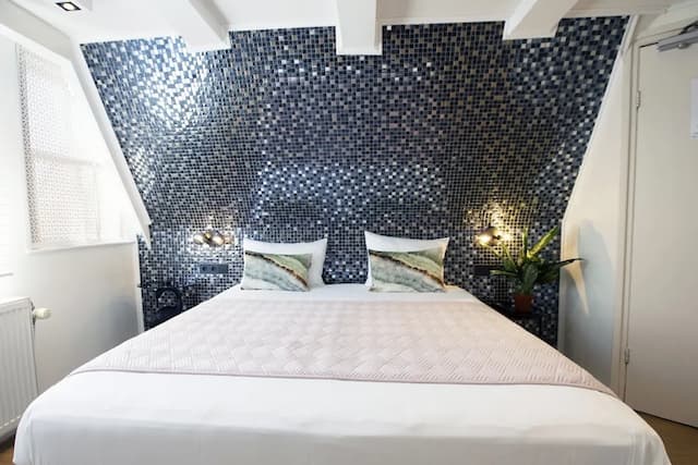 クエンティン ホテル ゴールデン ベア-ダブルルーム クイーンベッド 1 台-14