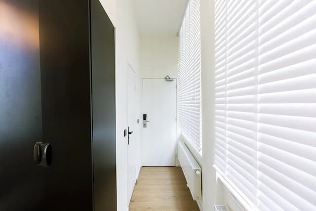 クエンティン ホテル ゴールデン ベア-ダブルルーム クイーンベッド 1 台-25