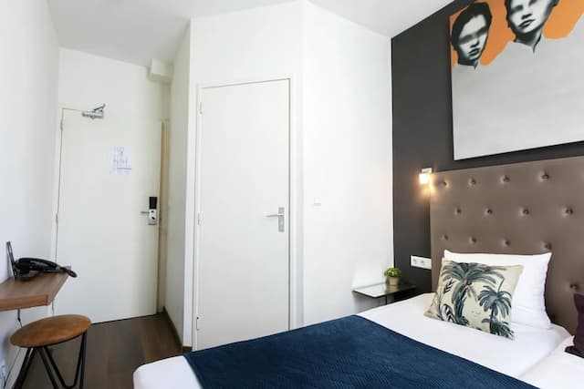 クエンティン ホテル ゴールデン ベア-ツインルーム-8