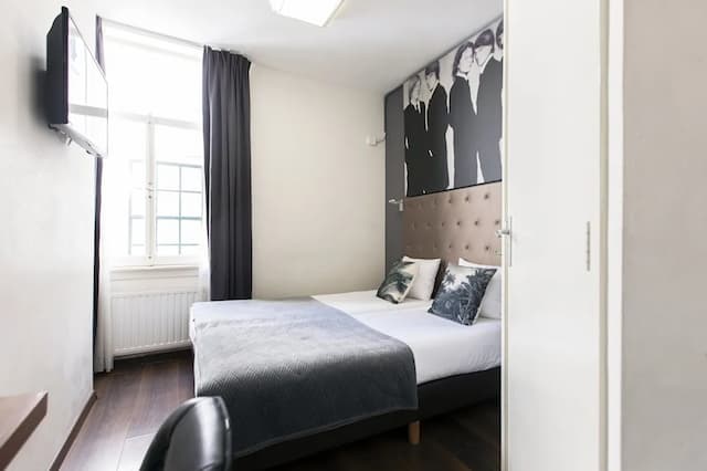 クエンティン ホテル ゴールデン ベア-ツインルーム-4