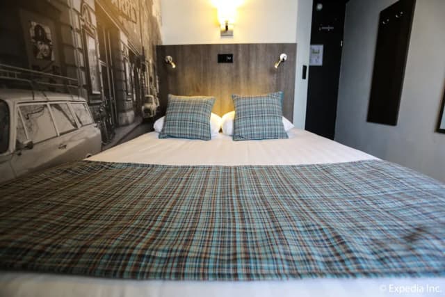 科涅利茲飯店-標準客房-2