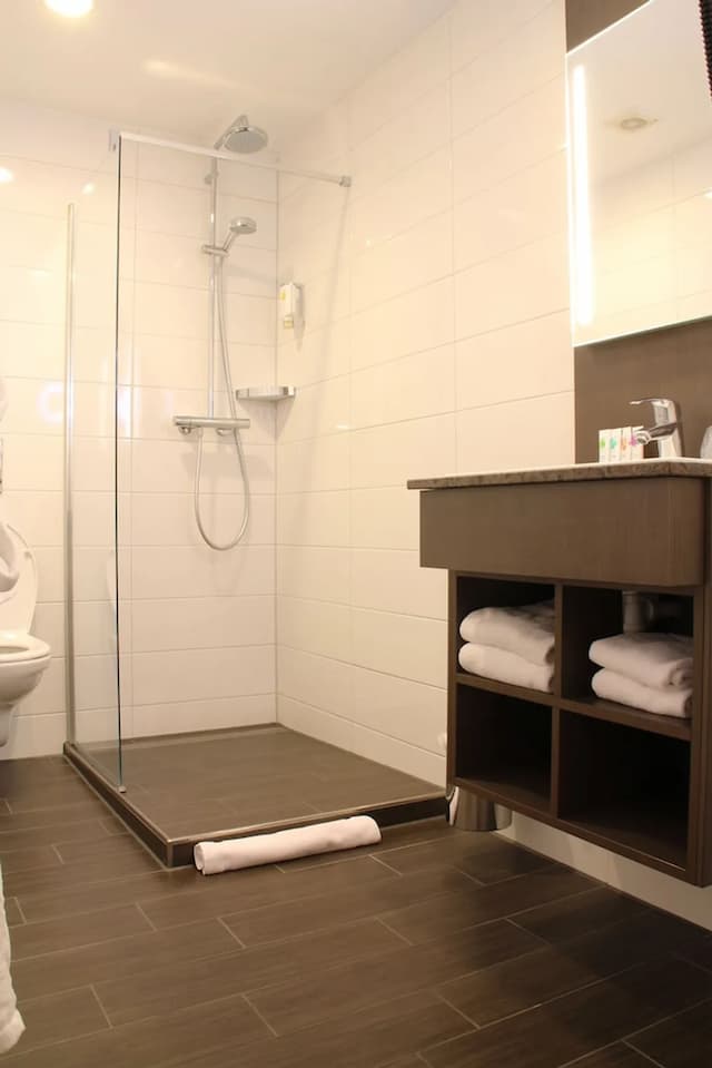 大道酒店-豪華套房, 1 張特大雙人床-7