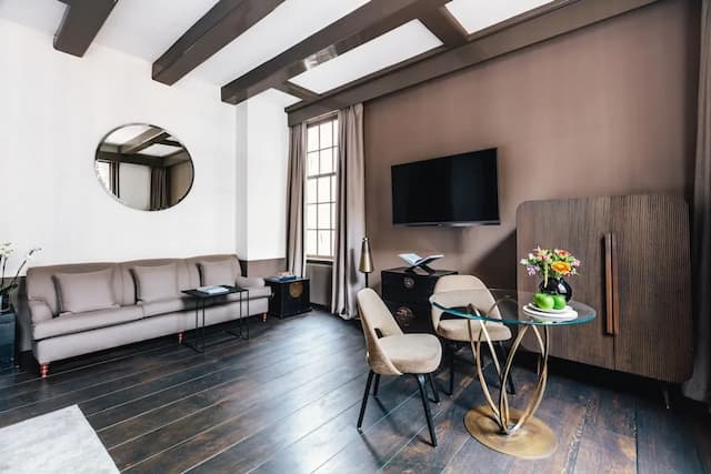 狄倫阿姆斯特丹酒店-奢華套房, 花園景-3