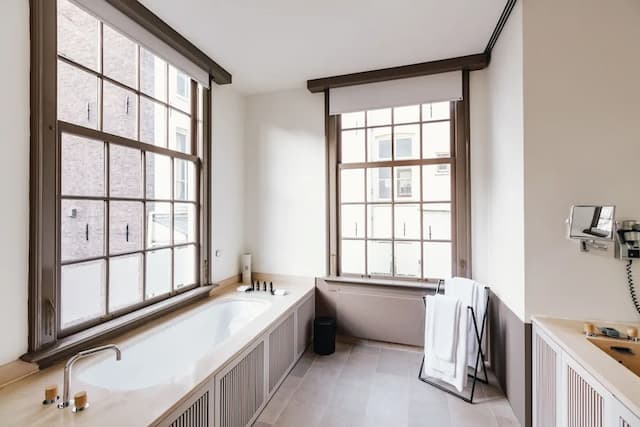 狄倫阿姆斯特丹酒店-奢華套房, 花園景-12