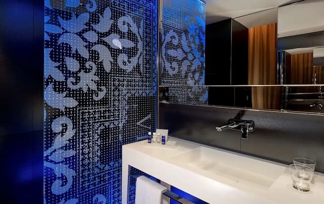 파크 플라자 빅토리아 암스테르담-슈피리어룸, 싱글침대 2개-8