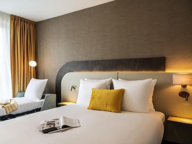 Mercure Amsterdam North Station = 阿姆斯特丹北站美居酒店-高級客房, 1 張標準雙人床及 1 張梳化床-5