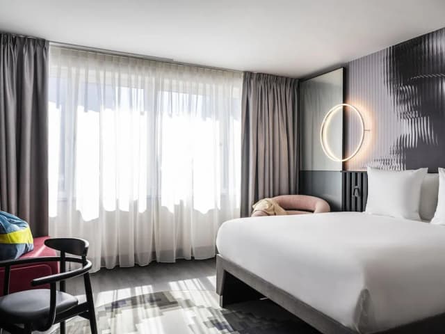 Amsterdam Tribe City 飯店-高級客房, 1 張加大雙人床和 1 張沙發床-2