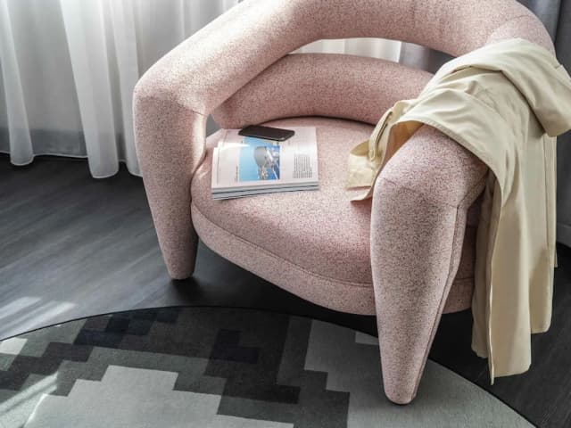 Amsterdam Tribe City 飯店-豪華四人房, 1 張標準雙人床和 1 張沙發床-7