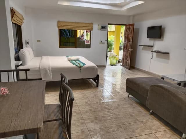 프라탐낙 인-프리미엄룸-10