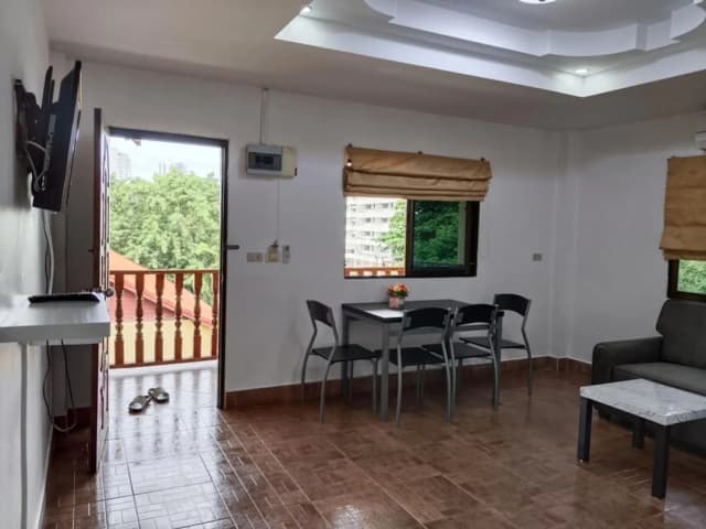 프라탐낙 인-디럭스 콘도-13