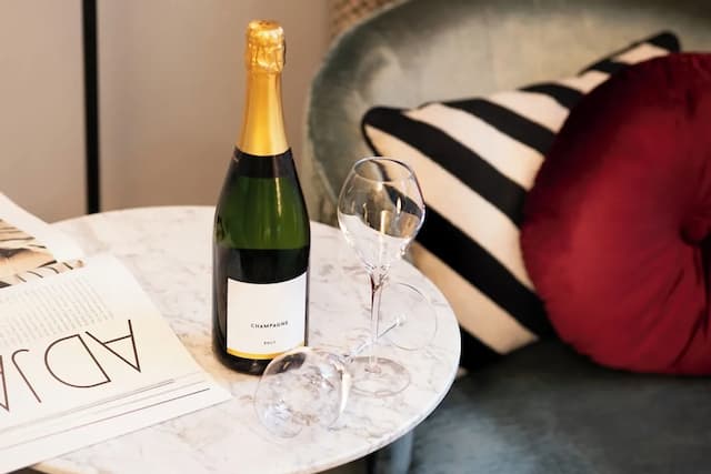 メゾン・エル・アムステルダム-スーペリア ダブルルーム-2