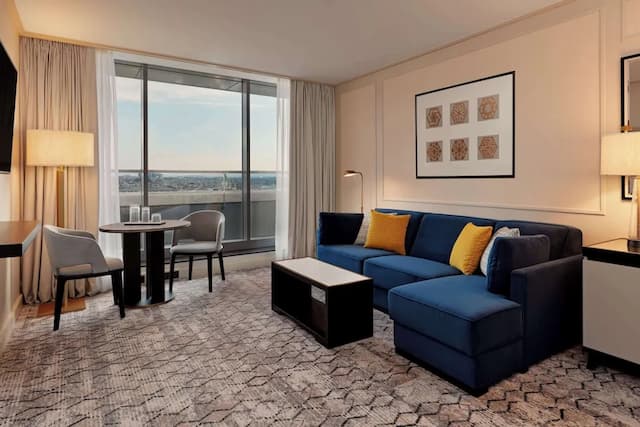 Hilton Vienna Park-Suite, 1 King Bed (Park Penthouse)-5