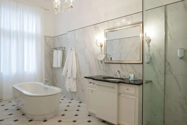 Austria Trend Parkhotel Schönbrunn-Superior Room-11