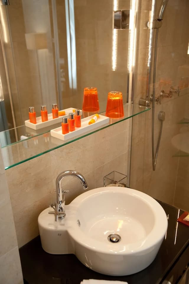 萊萬特國會 A 設計飯店-高級單人房-4