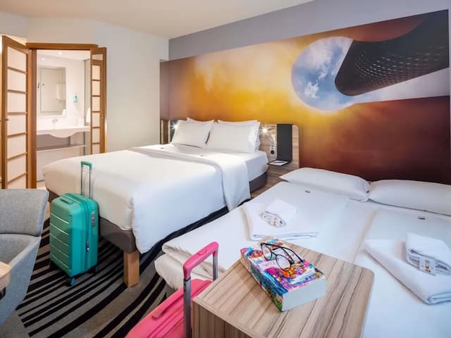 Novotel Wien City-Family Room, 1 Double Bed-4