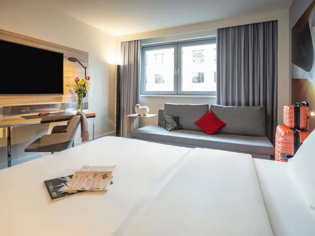 Novotel Wien City-Family Room, 1 Double Bed-6