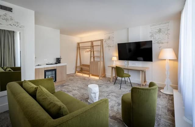 維也納阿克泰爾凱瑟瓦莎雅高酒店-普通套房 (Deluxe)-7