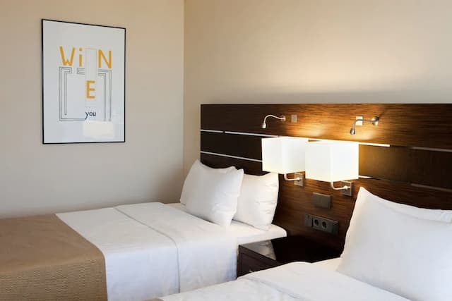 Courtyard Vienna Prater/Messe-Deluxe Room, 2 Twin Beds-2