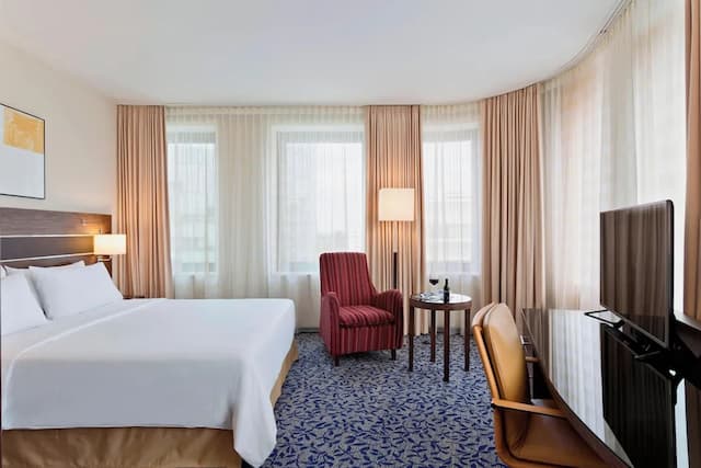 Courtyard Vienna Prater/Messe-Deluxe Room, 1 King Bed-3