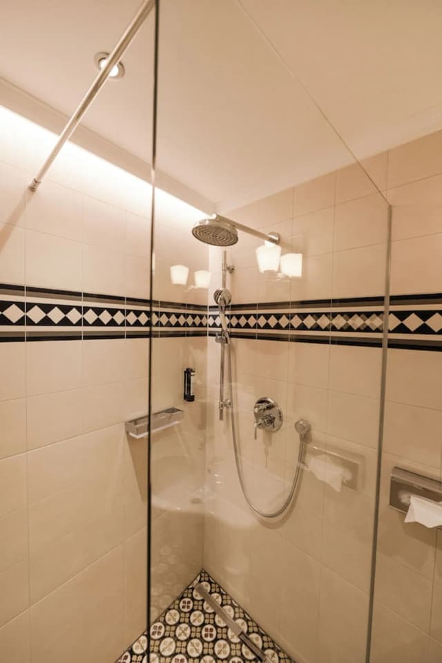 斯泰法尼飯店-高級雙人房-20