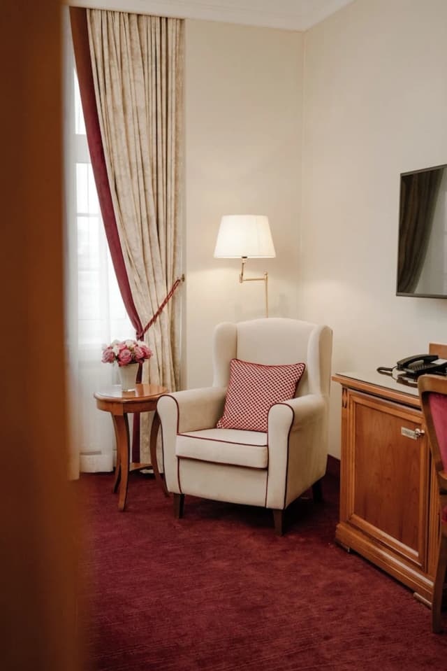 斯泰法尼飯店-高級三人房-3