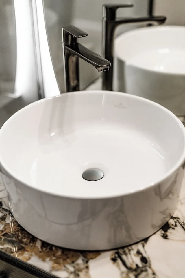 維也納 O11 精品飯店-高級雙人房-10