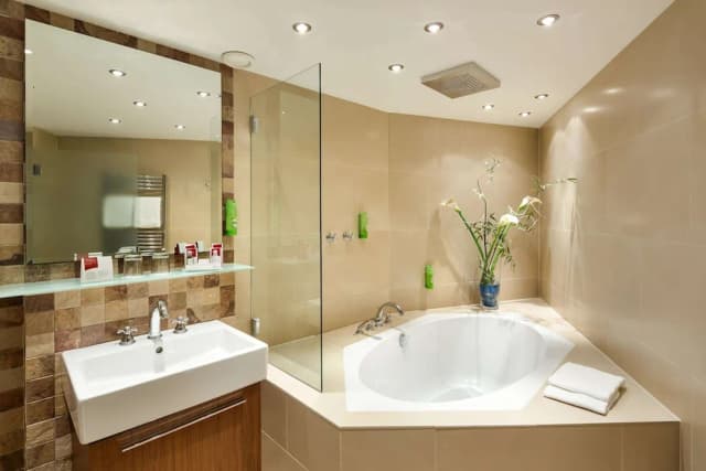 Austria Trend Hotel Ananas-George Gershwin Suite-8