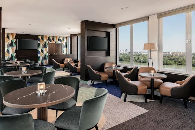 ヒルトン ウィーン ウォーターフロント-エグゼクティブ ルーム ベッド (複数台) (Waterfront)-6