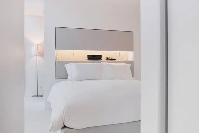 SO/ Vienna-SO/ Studio, Ferris Wheel View (Suite)-5