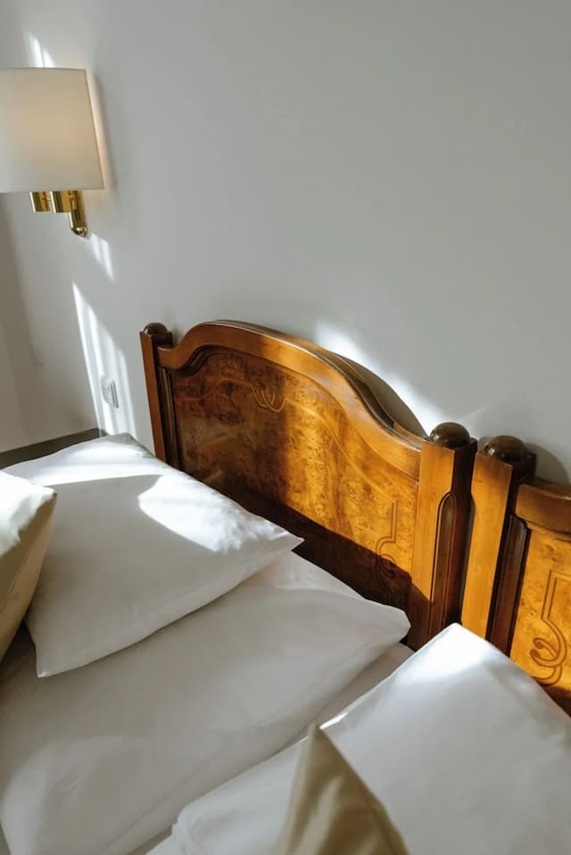 市中心飯店-標準雙人房-4