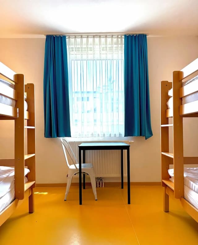 A&T 酒店及旅舍-共用宿舍, 男女混合宿舍 (1 Single Bed in 4-Bed Dormitory)-1
