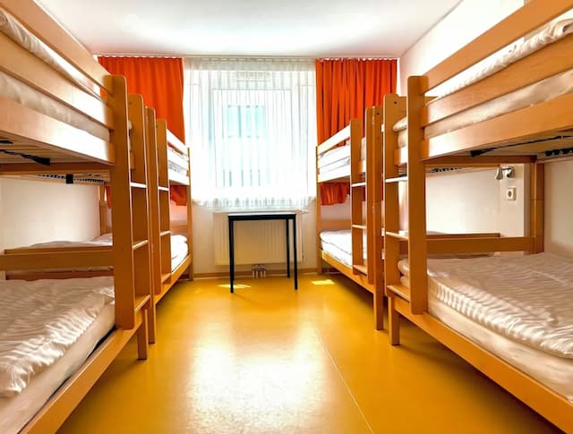 A&T 酒店及旅舍-Single Bed in 8-Bed Mixed Dormitory Room-1
