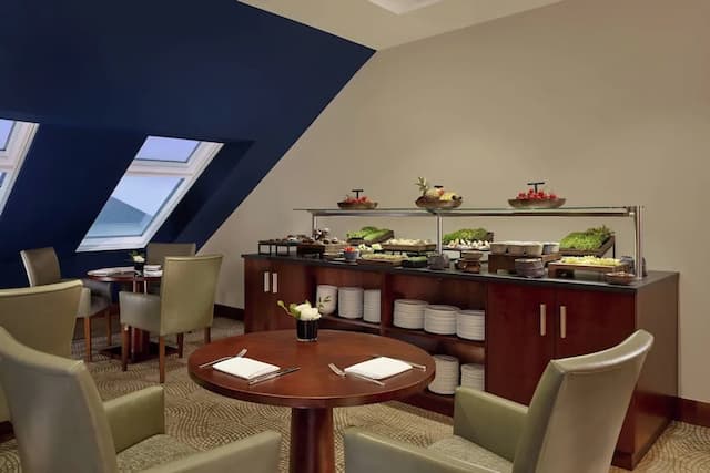 維也納麗思卡爾頓飯店-尊榮套房, 1 張特大雙人床-14