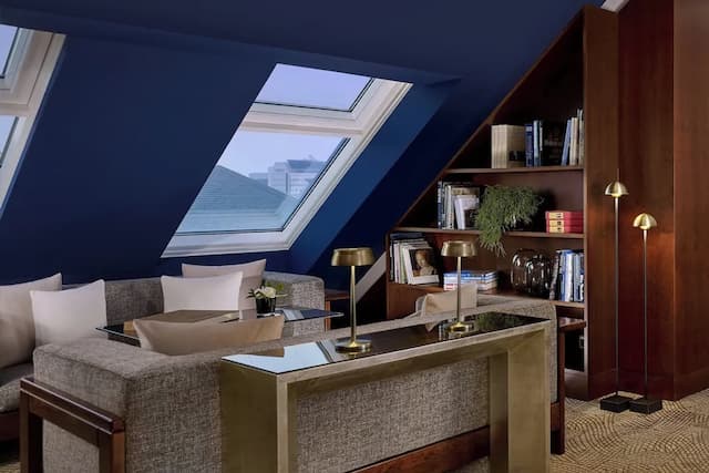 維也納麗思卡爾頓飯店-尊榮套房, 1 張特大雙人床-11