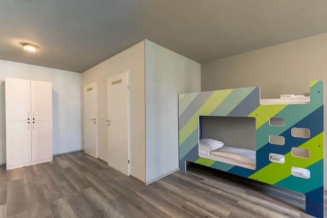 a&o 維也納中央車站飯店-客房 (6 Guests)-3