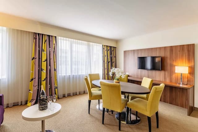 플라자 프리미엄 비엔-스위트-5