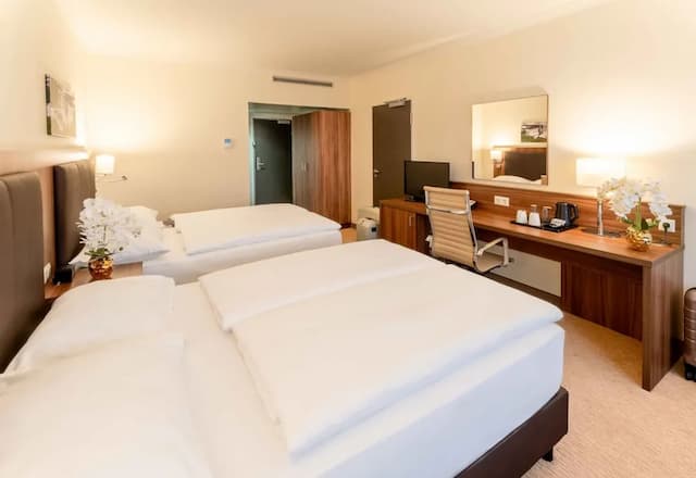 플라자 프리미엄 비엔-패밀리룸-2