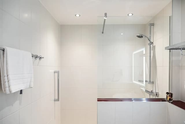 Austria Classic Hotel Wien-Classic Double Room, Courtyard View-7