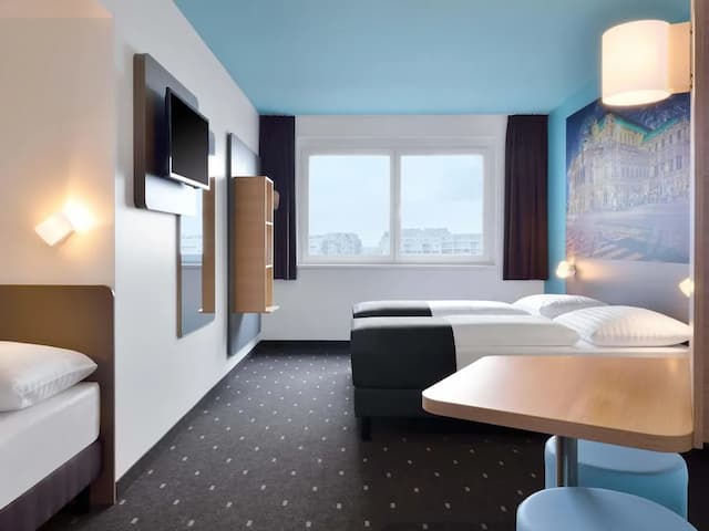 B&B Hotel Wien-Hbf-Triple Room-1