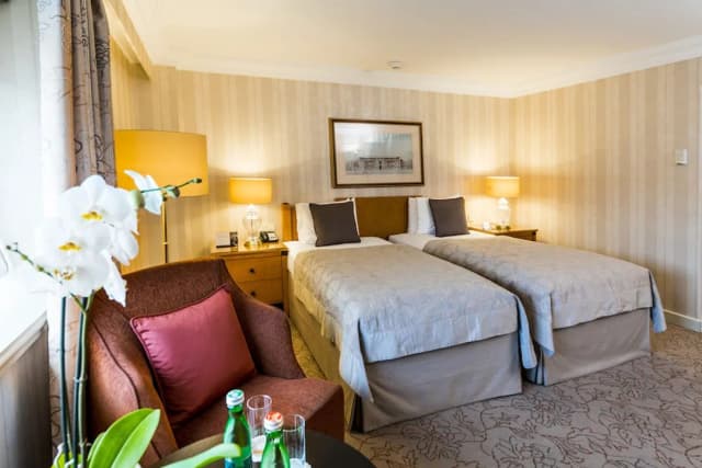 InterContinental Vienna by IHG-Classic Room, 2 Twin Beds-1