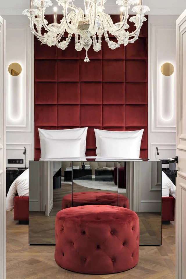 The Amauris Vienna - Relais & Châteaux-Opera-Suite-1