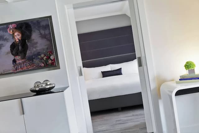 ルネサンス ウィーン シェーンブルン ホテル-プレミアム スイート 1 ベッドルーム-1