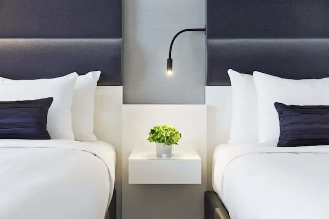 ルネサンス ウィーン シェーンブルン ホテル-プレミアム ルーム シングルベッド 2 台-2