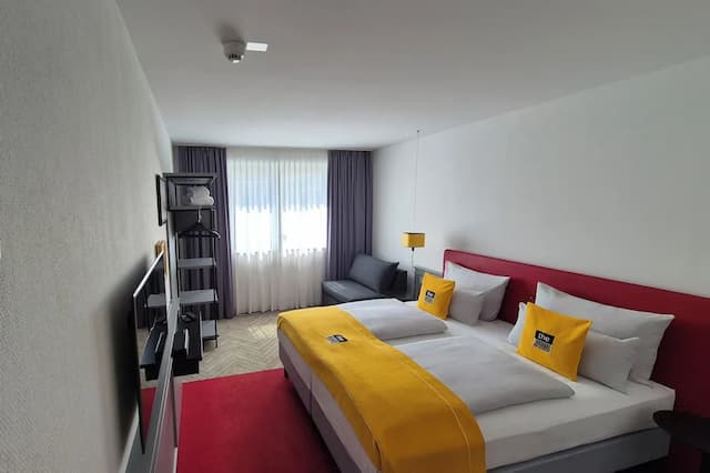 維也納弗朗茲 Holiday Inn - the niu 飯店-尊榮客房, 1 張加大雙人床和 1 張沙發床 (Up to 3 Adults)-14