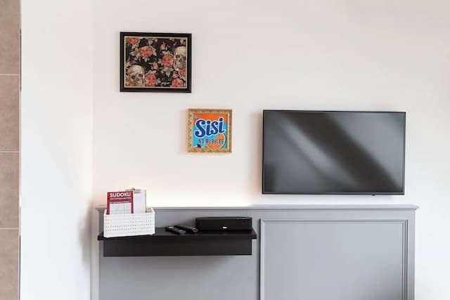 維也納弗朗茲 Holiday Inn - the niu 飯店-尊榮客房, 1 張加大雙人床和 1 張沙發床 (Up to 3 Adults)-3